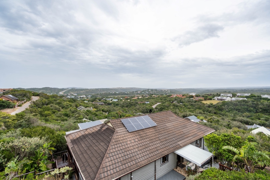 3 Bedroom Property for Sale in Seafield Eastern Cape